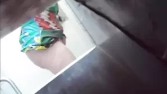 Spying my Mom Masturbating in Toilet
