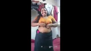 Apne Mom Ko Zabar Dasti Choda Full Video Link.......sgoo.gl/MAfEay