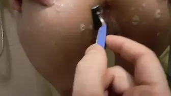 EPIC VIDEO - MY HOT SOCCER STEP MOM ASK ME TO SHAVE HER ANUS IN SHOWER