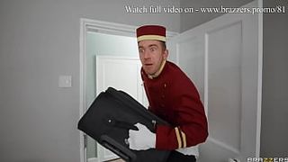 Banging The Bellhop - Amber Jayne / Brazzers / full tape www.brazzers.promo/81