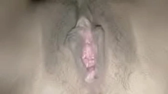 Fucking the vagina of an old woman with a pretty clitoris, very thrilling, a vagina that is worth licking, fucking her clit is extremely fun.